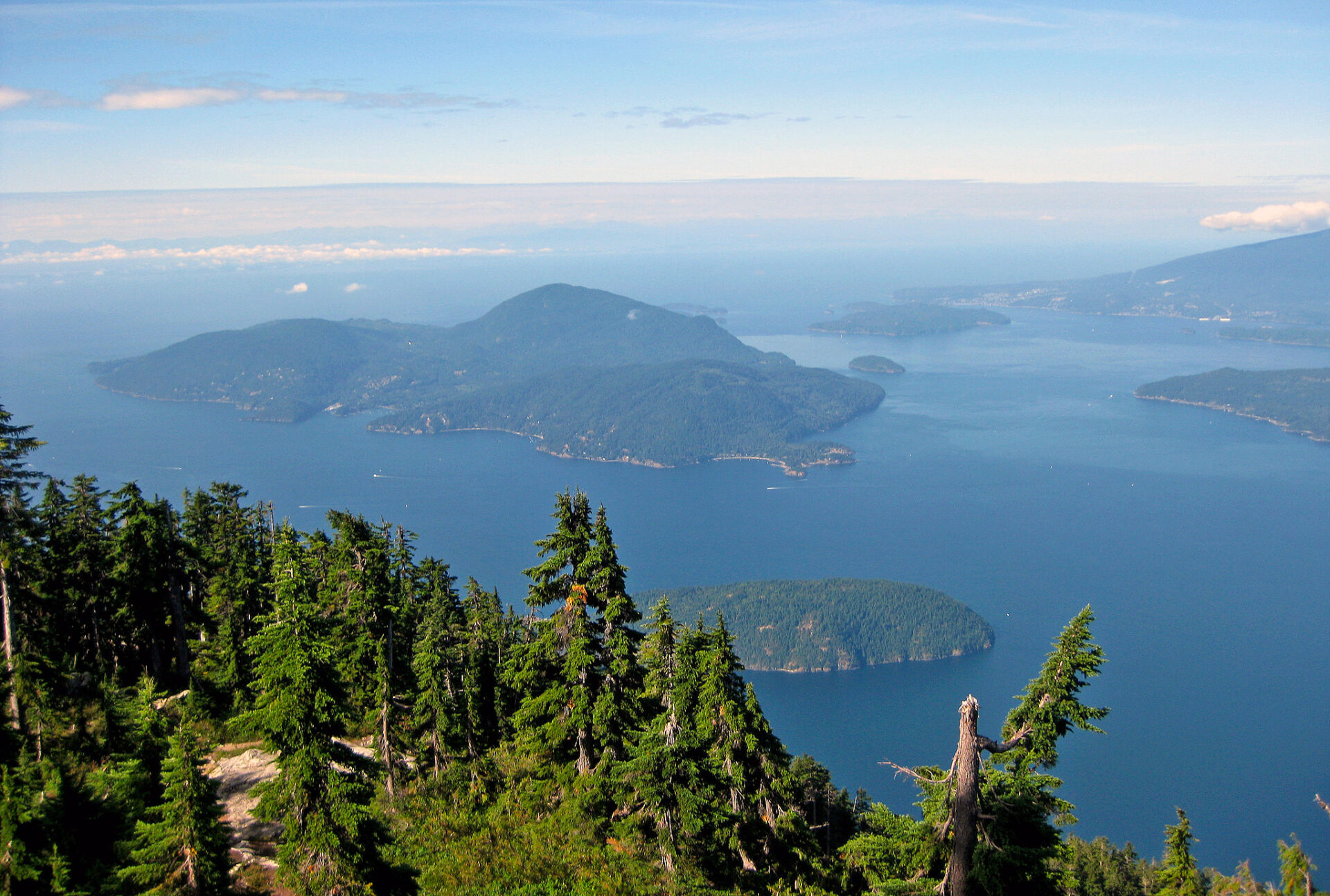 Mountain Views of Howe Sound Vancouver Trails