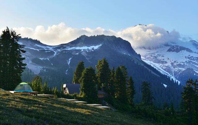 Elfin Lakes Trail