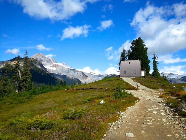 Elfin Lakes Trail