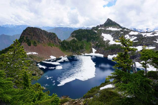 Mount MacFarlane