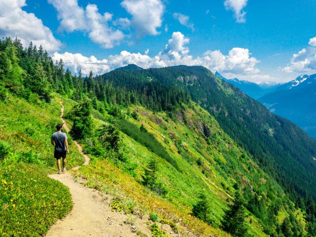 Elk Mountain Photo | Hiking Photo Contest | Vancouver Trails
