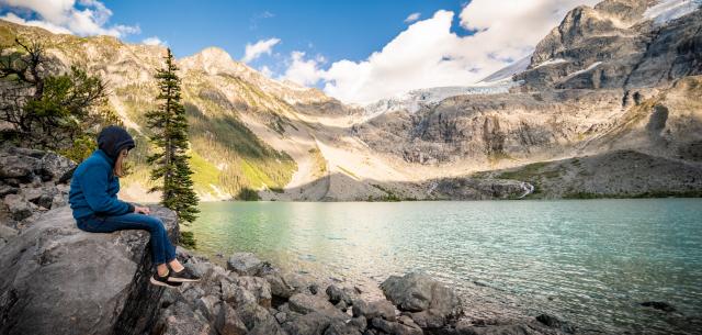 Joffre Lakes Trail