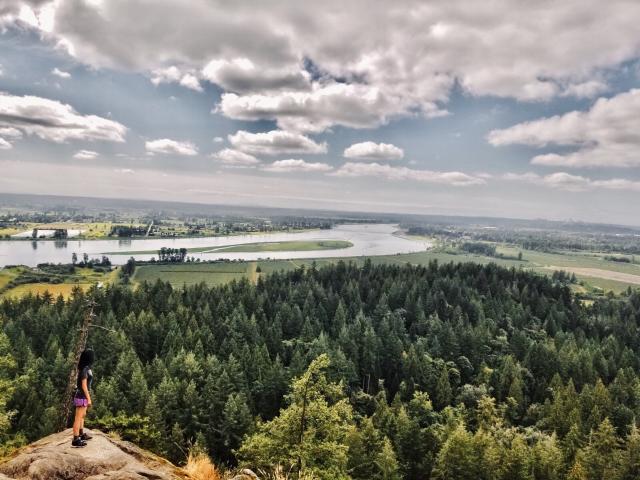 High Knoll Via Quarry Trail