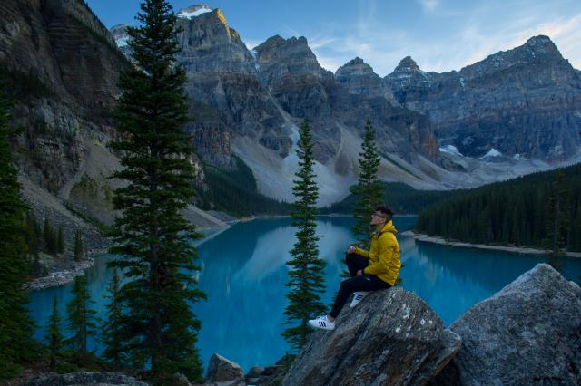 Moraine Lake Shoreline