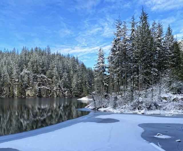 Buntzen Lake Trail