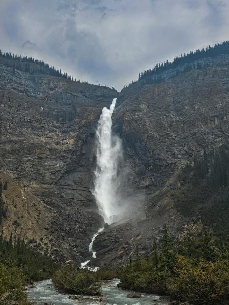Takakkaw Falls