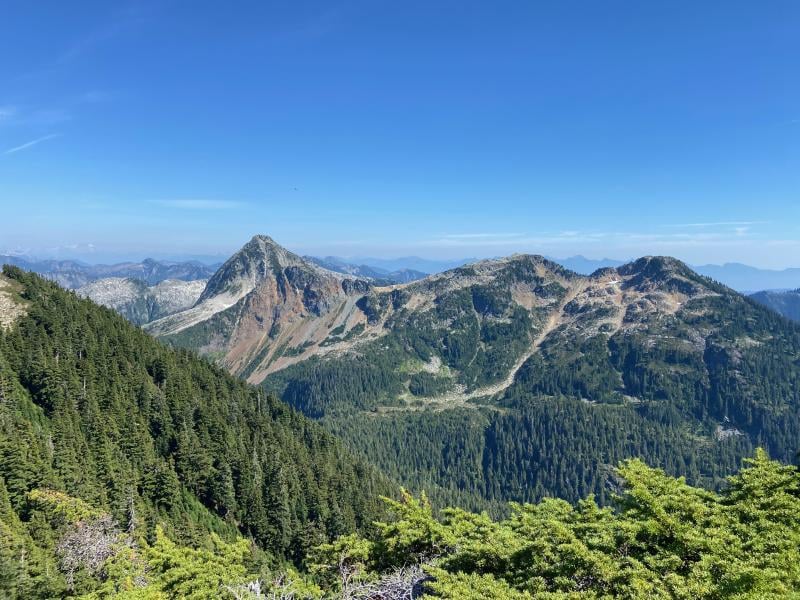 Mt Steele