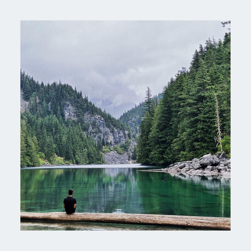 Lindeman Lake