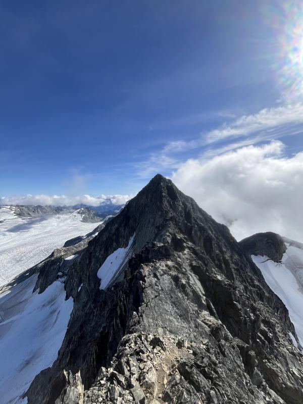 Armchair Traverse (Mount Weart Via Mount Cook)