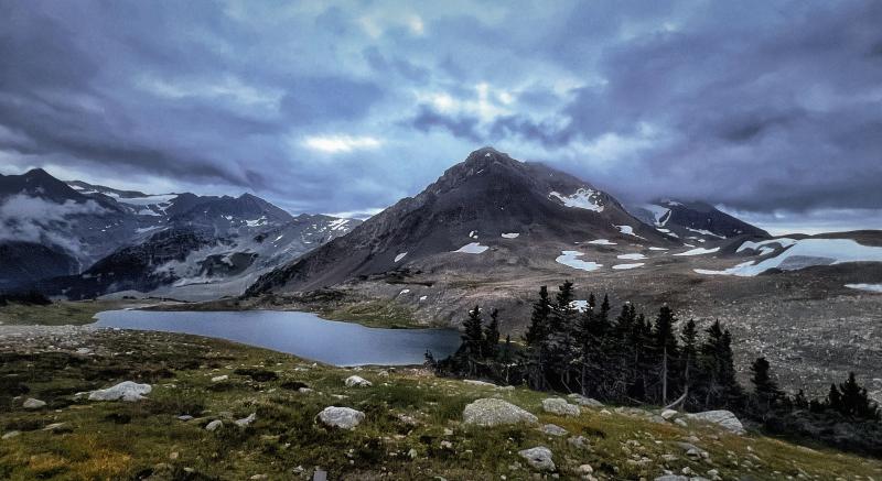 Musical Bumps To Russet Lake