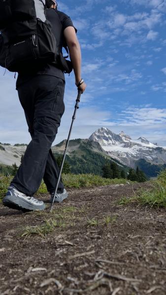Elfin Lakes Trail