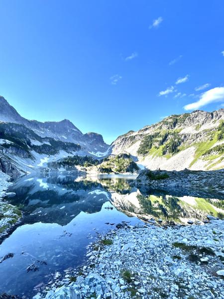 Tricouni Berg Lake Trail