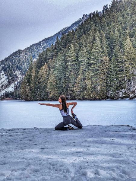 Linderman Lake Trail