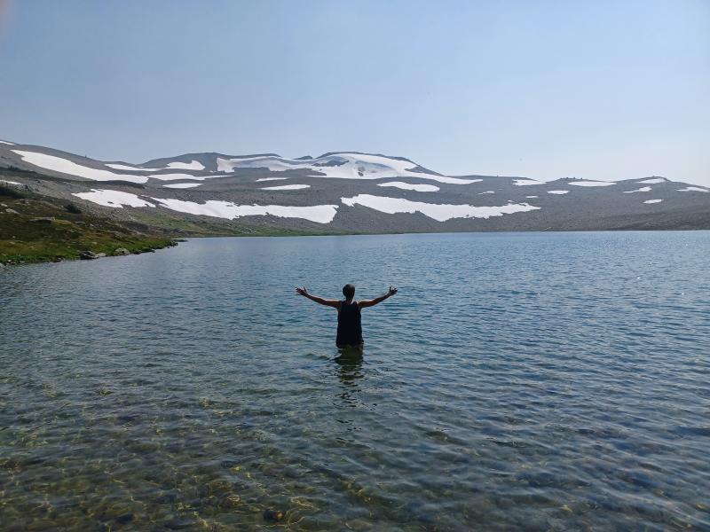 Russet Lake Trail