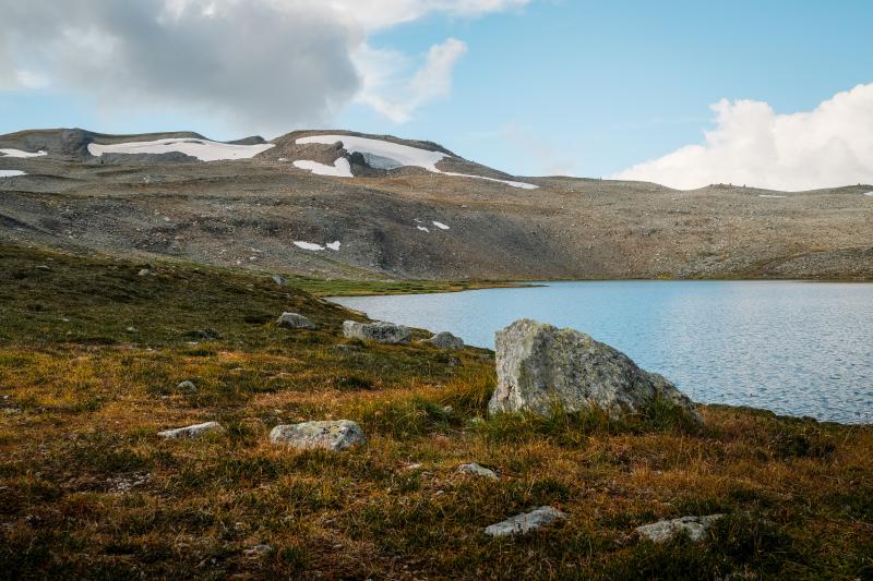 Russet Lake Via High Note