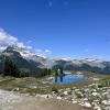 Elfin lakes trail