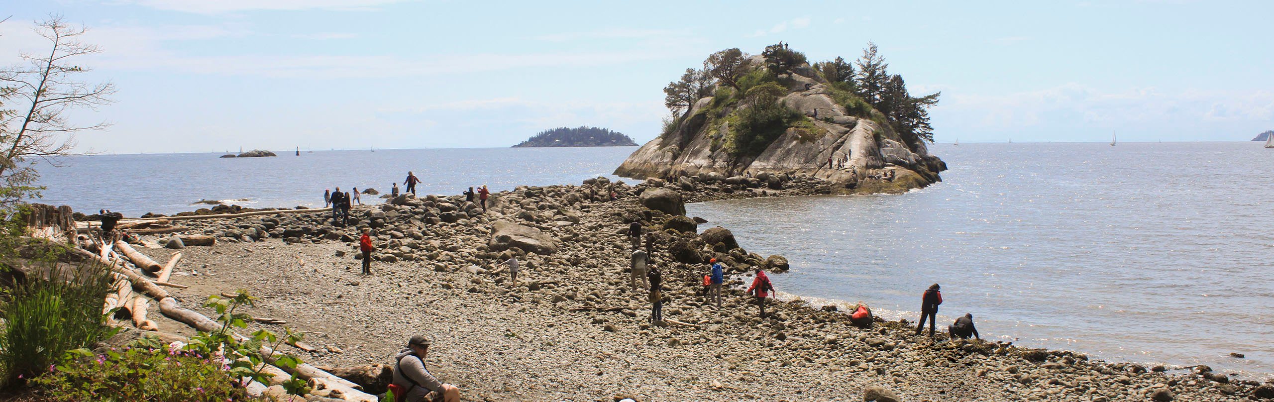 The large rock in Whytecliff Park