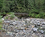 A sturdy bridge in the initial section of the West Canyon Trail