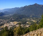 A view from the top of the Hope Lookout Trail