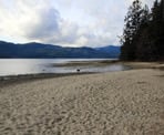 The beach along the Sechelt Inlet at Porpoise Bay